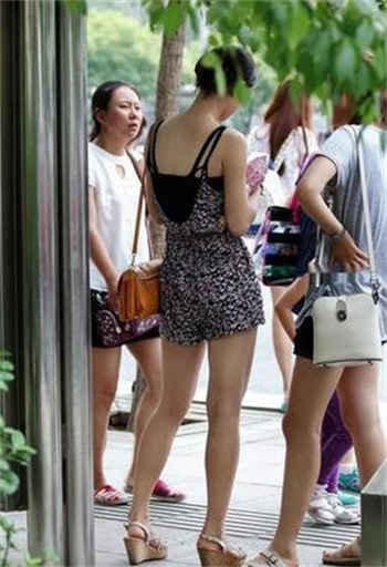 swag最火女演员贝拉