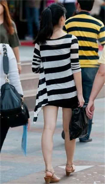 小妖精美化qq名片互赞软件