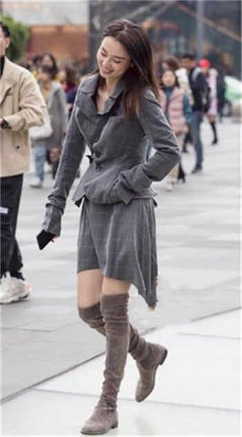 戚小怜李琼