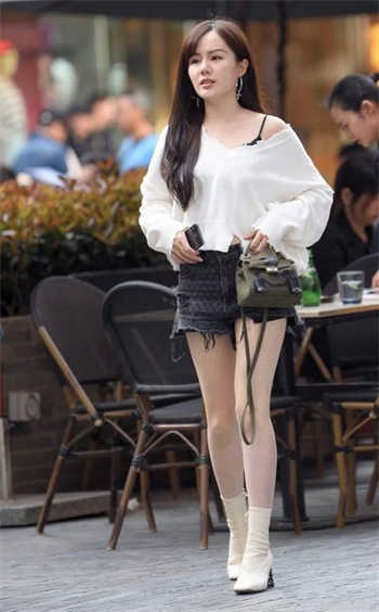 刘梦是女的