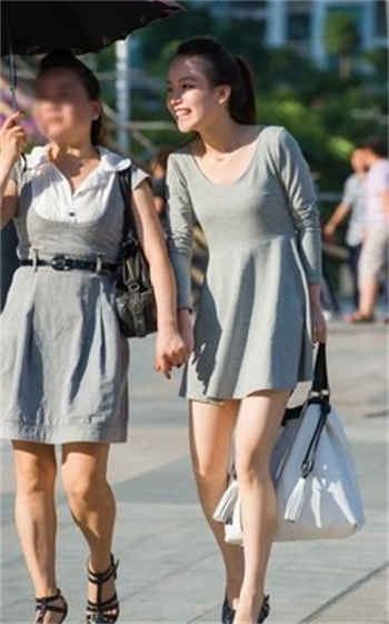 满是精斑的真丝睡裙