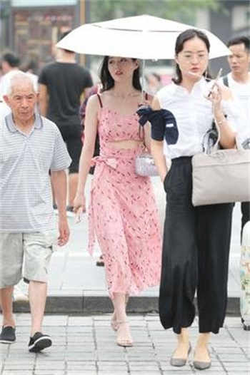 麻豆张芸熙本人图片