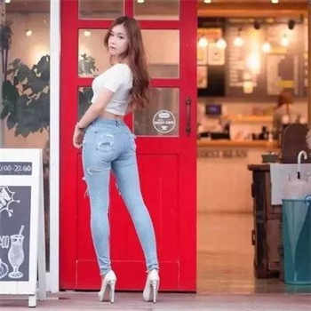 面具下的妻子洛嫣卷二
