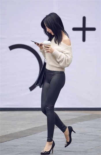 自夸自恋经典句子