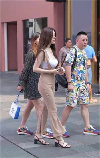 麻豆国际模特