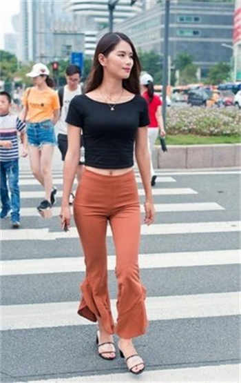 女主姓叶的军婚小说