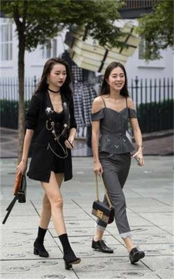 天美传媒万静雪作品
