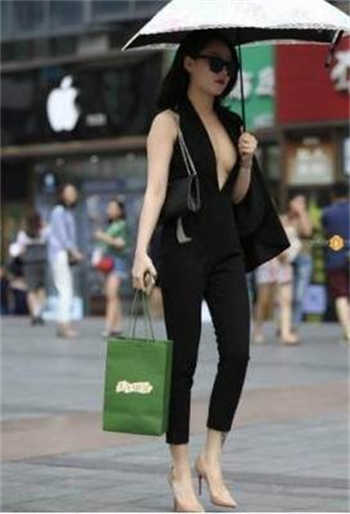 军少独宠狂医妻